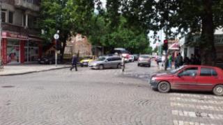 Невиждан фиш в „Кючук Париж“, по-добре е от рязане на гуми СНИМКА