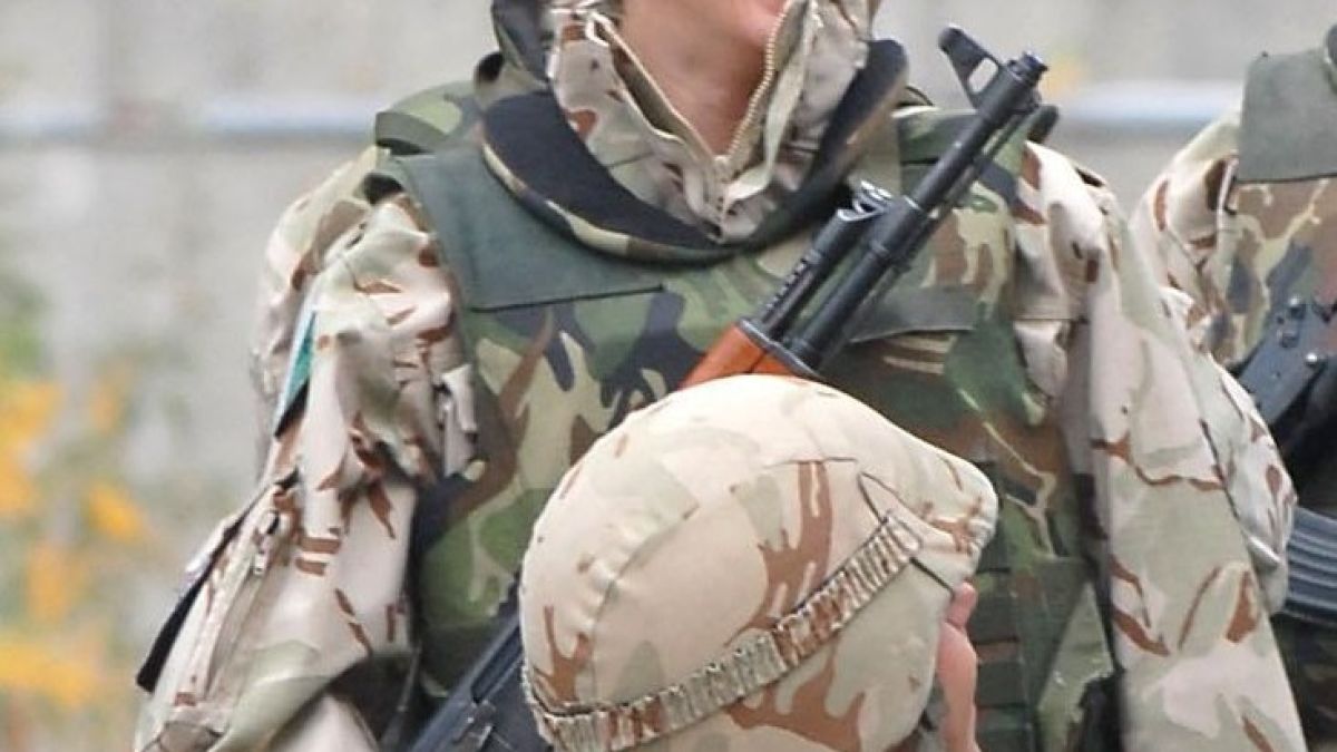 Изпращаме 11 момичета на мисия в Афганистан