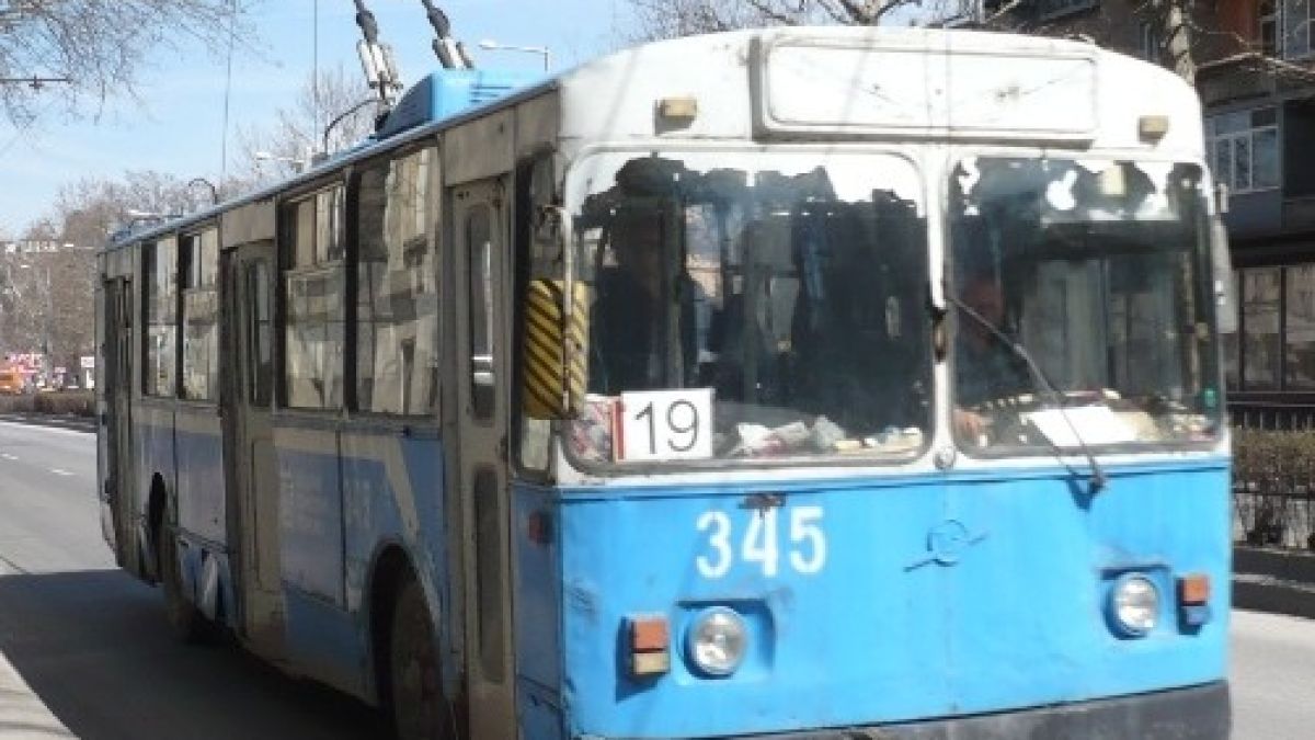 Дърпат шалтера на пловдивските тролеи