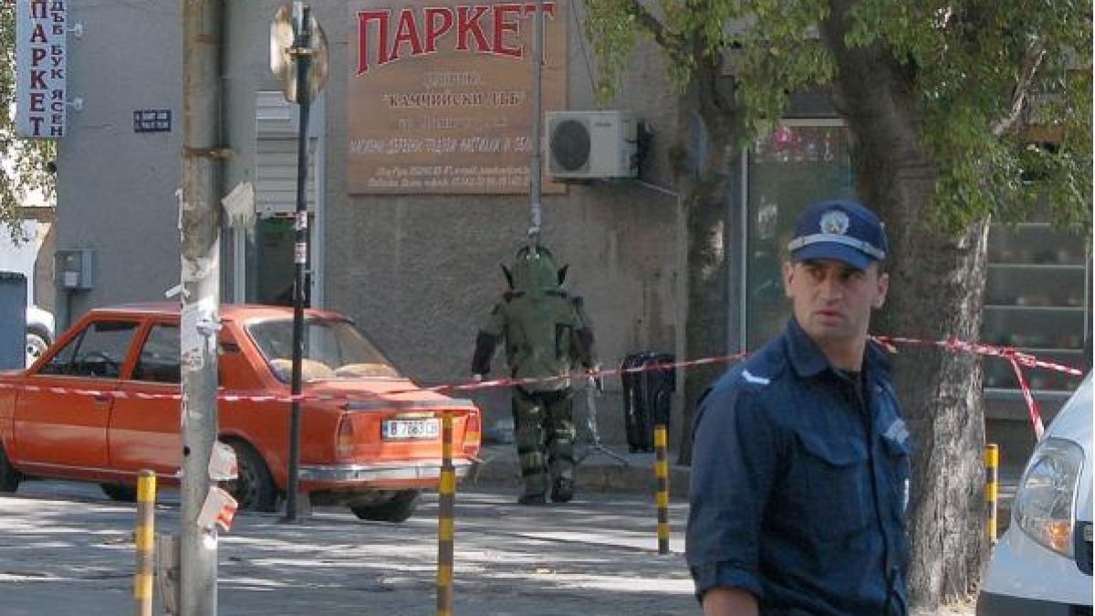 Взривиха съмнителен куфар в центъра на Варна