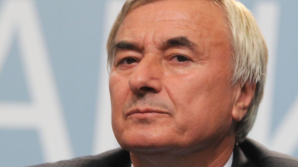 Интрига с данък върху пенсиите