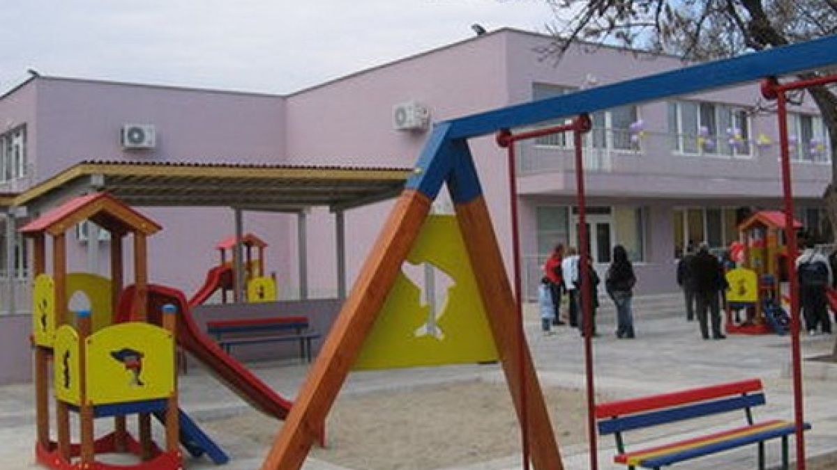 Хлапаци обраха детска градина