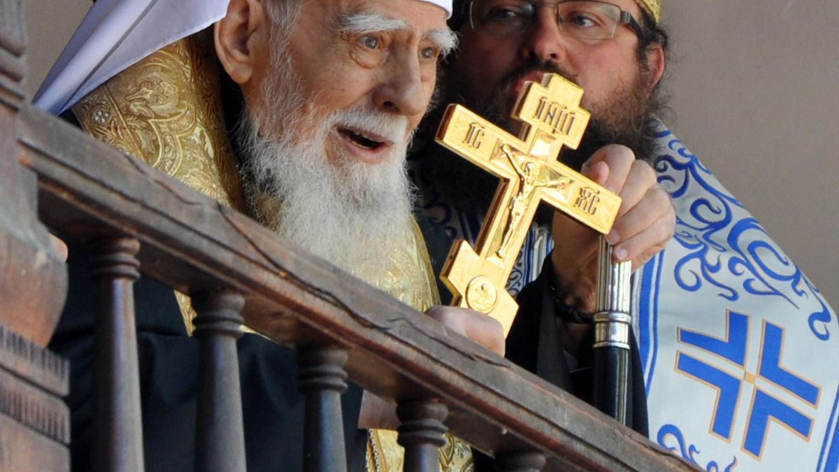 Изписаха патриарх Максим от болницата