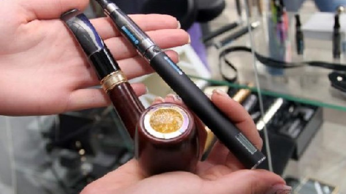 Съмнителни залъгалки за отказване от цигарите наводниха мрежата 