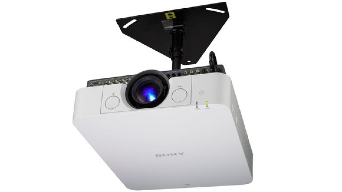 Sony пуснаха нова линия проектори