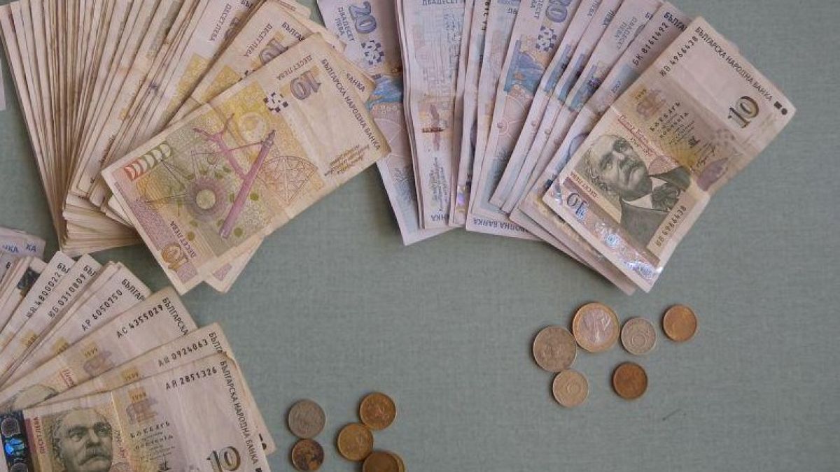 10 милионери захранват лихварите у нас
