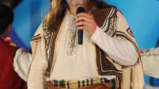 Продават насила имот на Володя Стоянов