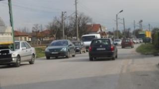 Четири катастрофи с 9 автомобила край Пловдив