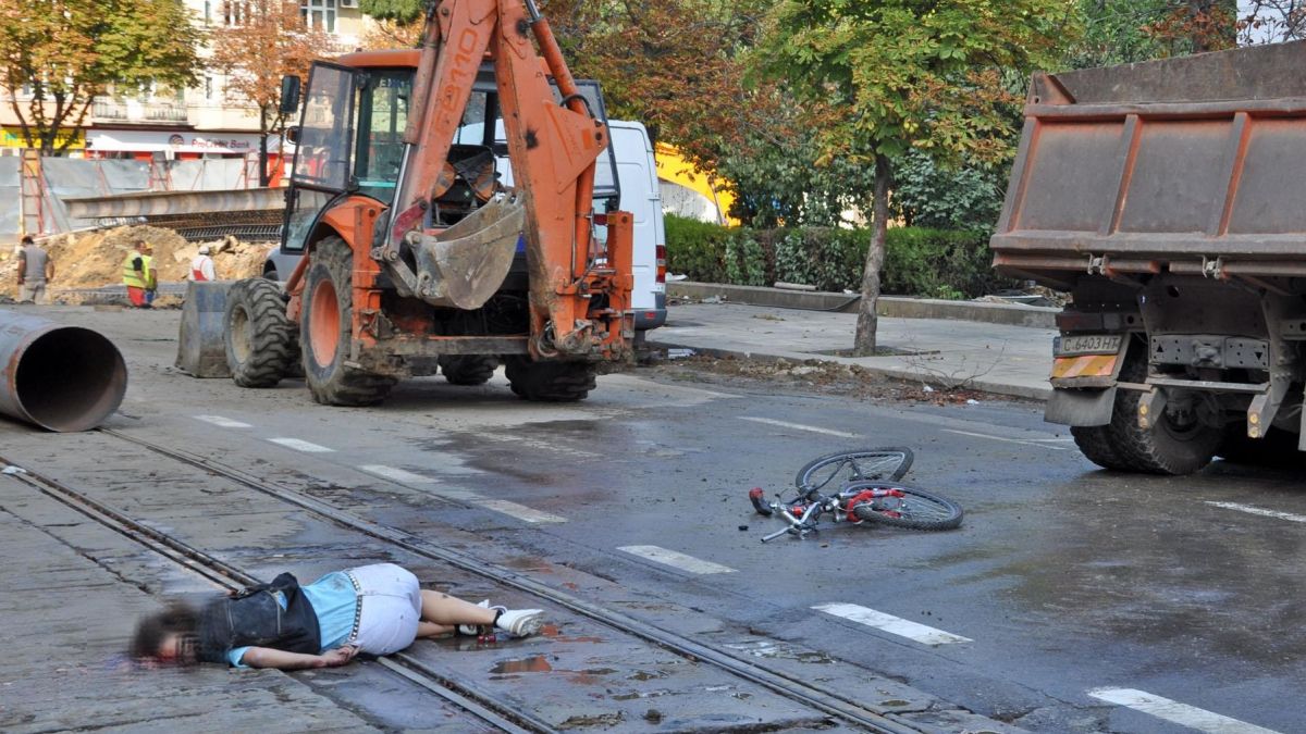 Метрото взе първата си жертва