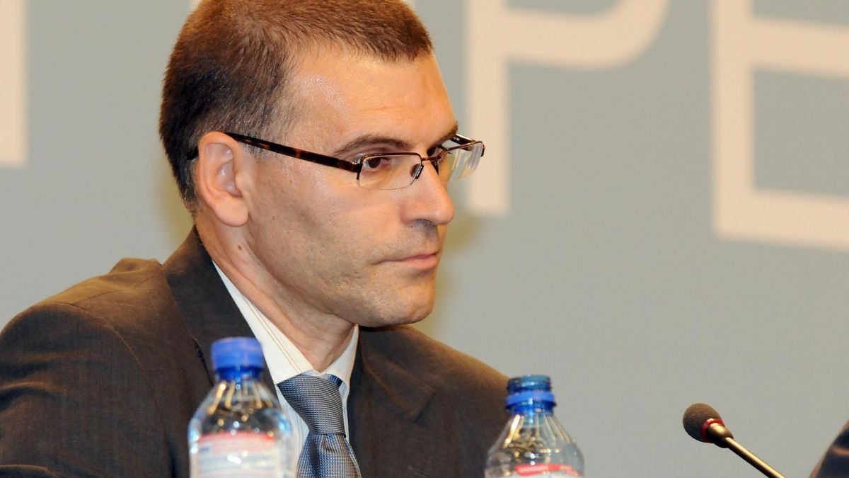 Дянков оправда данъчните промени с ЕС 