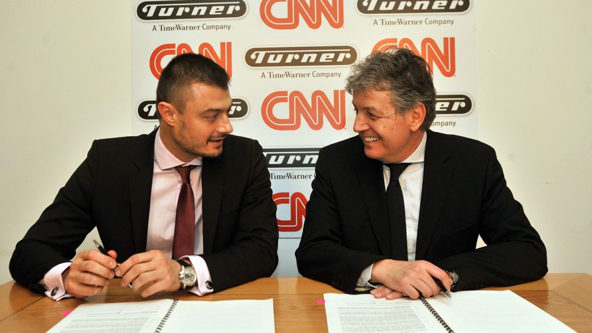 Бареков влезе в комбина със CNN
