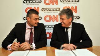 Бареков влезе в комбина със CNN
