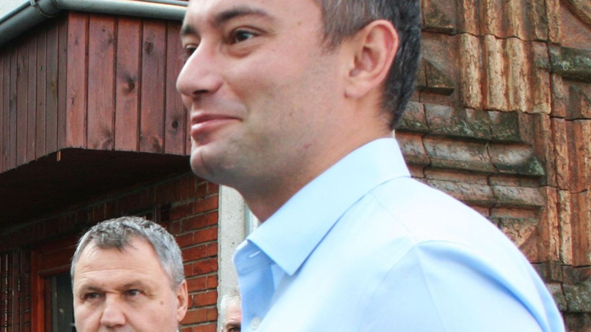 Николай Младенов постави ултиматум на Македония: Чакам до края на деня!