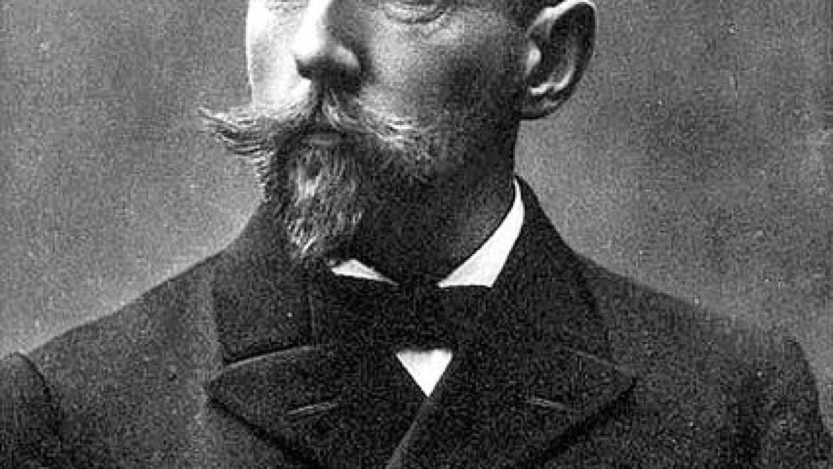 14.12.1911 г. Амундсен първи достига Южния полюс