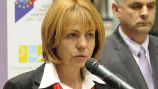 Алея на славата пред Народния театър заради Калоянчев