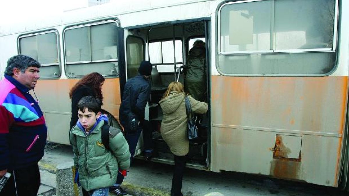   84-годишна пловдивчанка пострада тежко в автобус