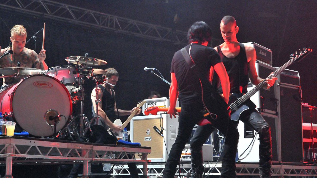 Рокаджиите от Placebo разтърсиха столицата