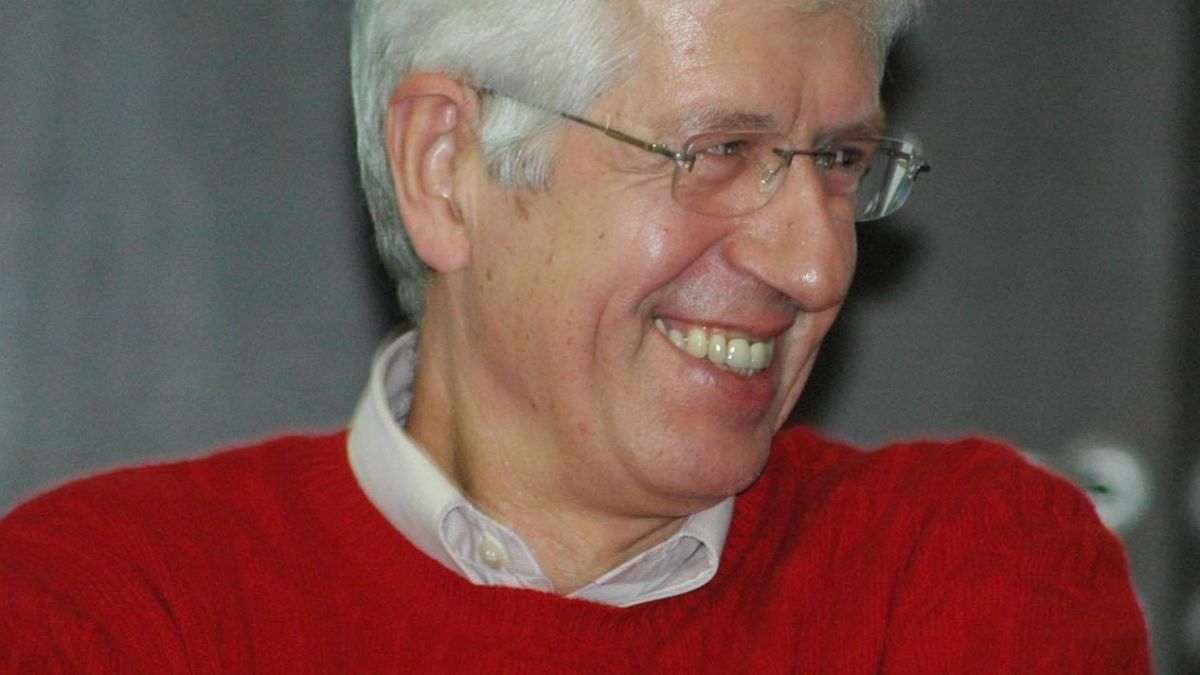 Румен Овчаров: Калинкообразни скакалци искат да опоскат енергетиката