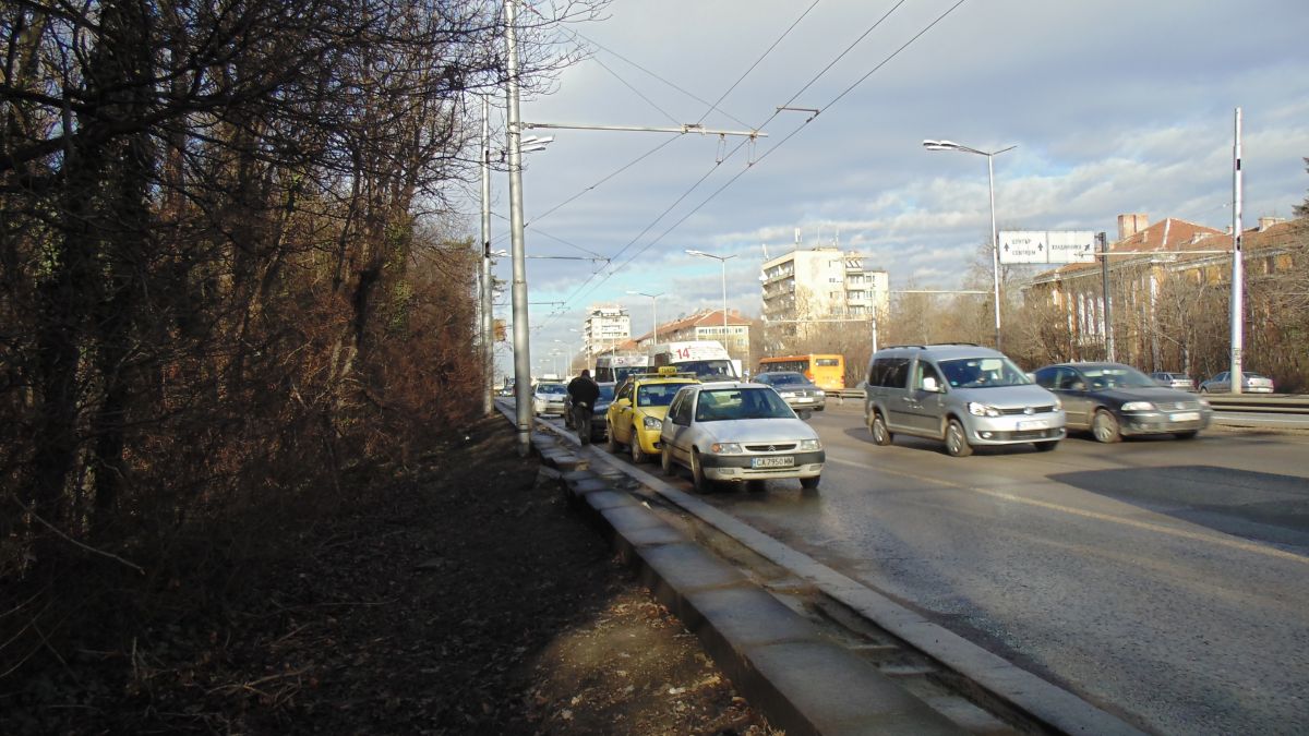 Верижна катастрофа затапи Цариградско шосе