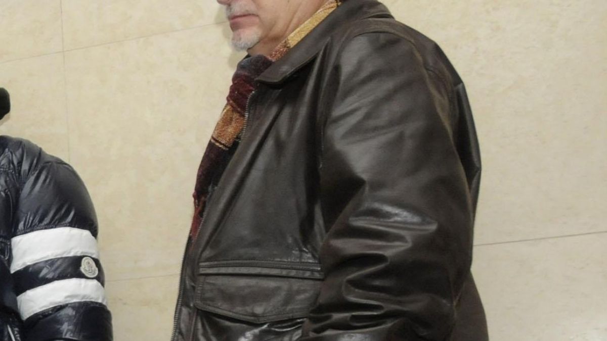 Втори епизод от сагата с ордена “Св. Св. Кирил и Методий” за Данчо Караджов