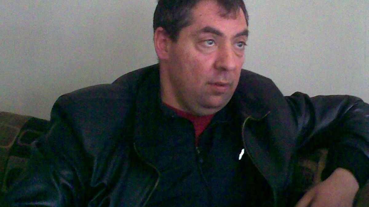 Строителен бос шитка един апартамент на двама–трима кандидати