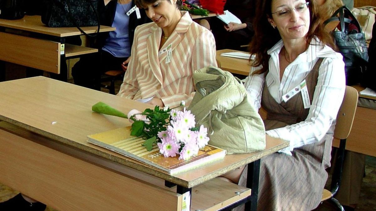 “Подкрепа” откри, че учителите са прецакани за ранна пенсия