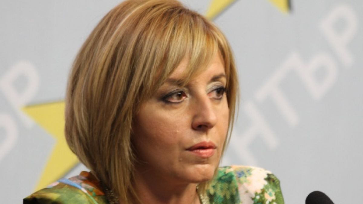 Мая Манолова видя лифтинг в правителствената рокада