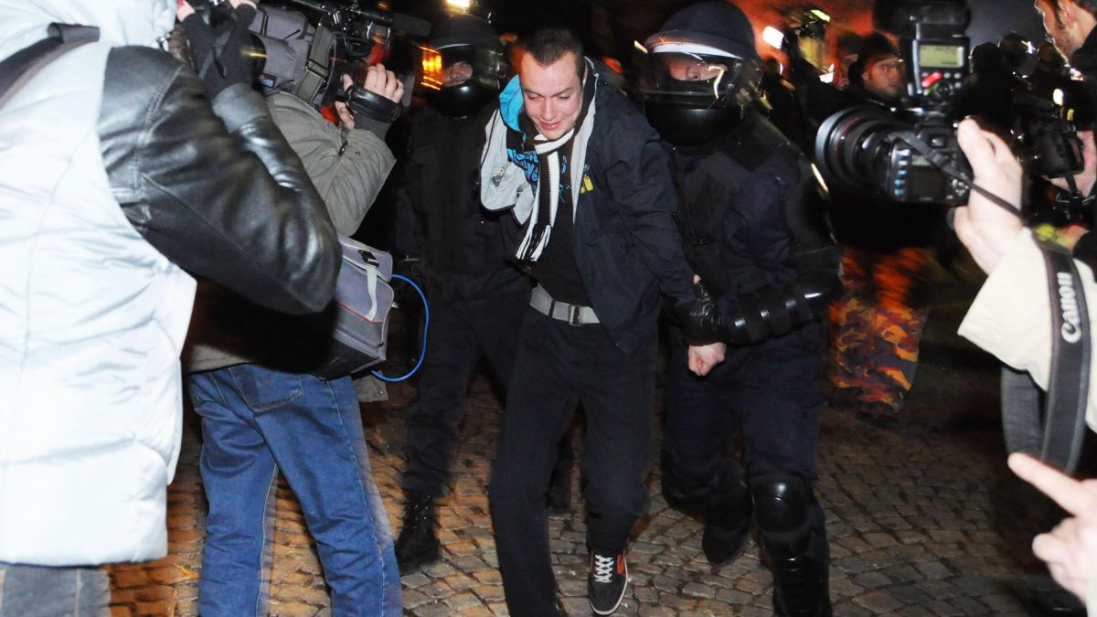 Задържаха 11 души по време на протеста в София 