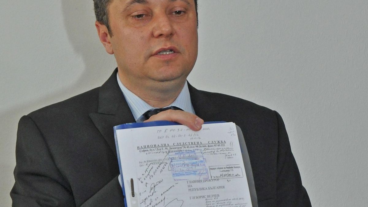 Яне Янев: БСП инсценира протестите