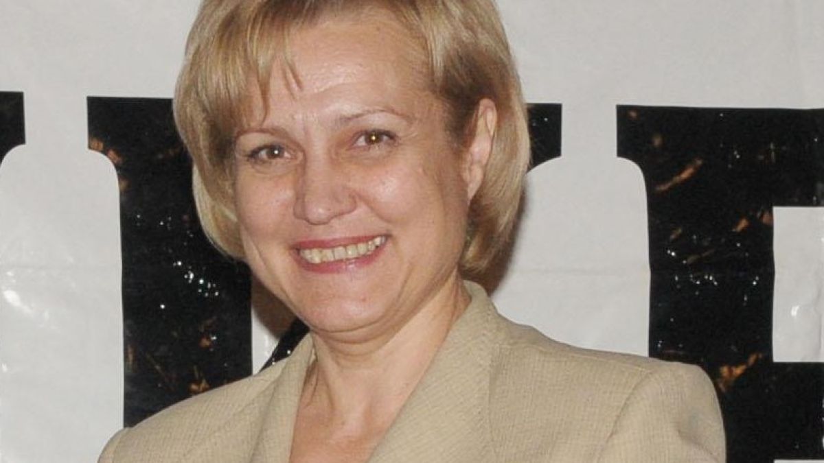 Менда Стоянова: И ГЕРБ не постигна справедливост - възмездие за крадците