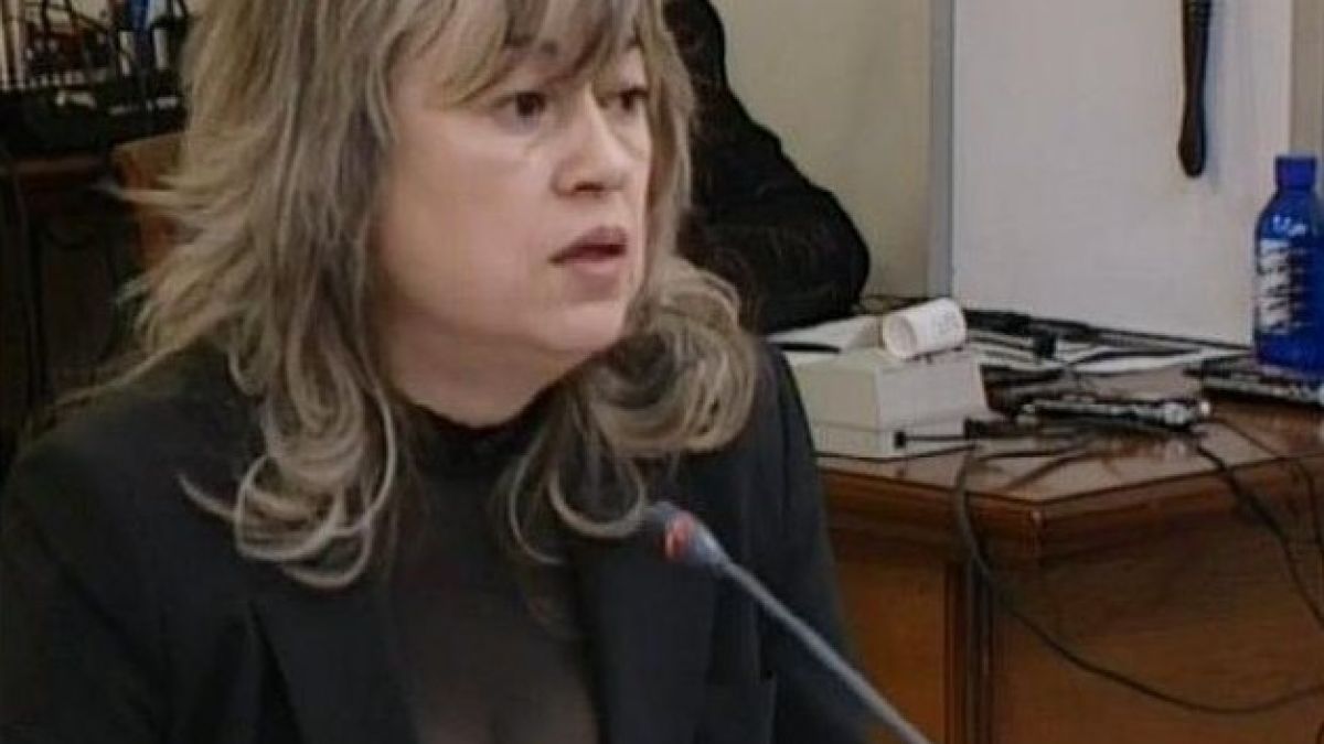 Галина Тонева разтворила прокурорски чадър над енергийната мафия