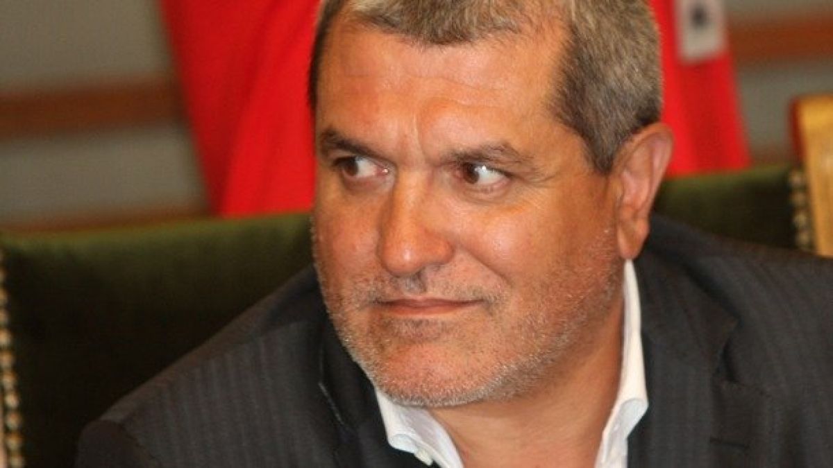 Синът на Касим Дал взел 9 имота покрай баща си