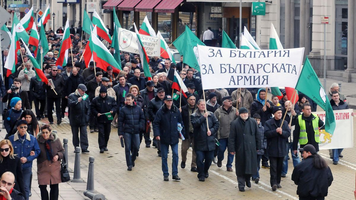 Майор Милов: Българската армия никога няма да се откаже от своя народ!