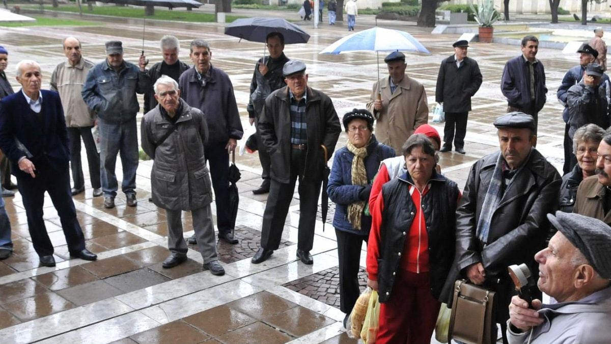 2900 българи си купиха стаж за пенсиониране