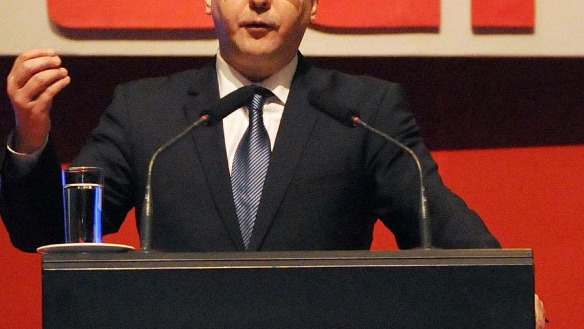 Станишев: Доган не е заплашвал Бойко Борисов