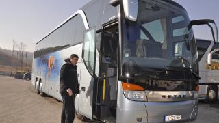 Отлагат монтирането на касови апарати в автобусите
