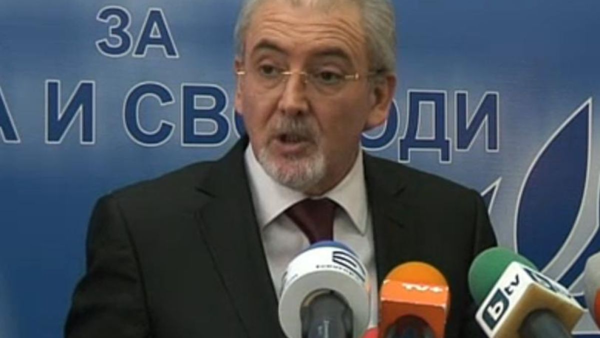 Местан вика топразузнавачи в парламента за атентата срещу Бойко