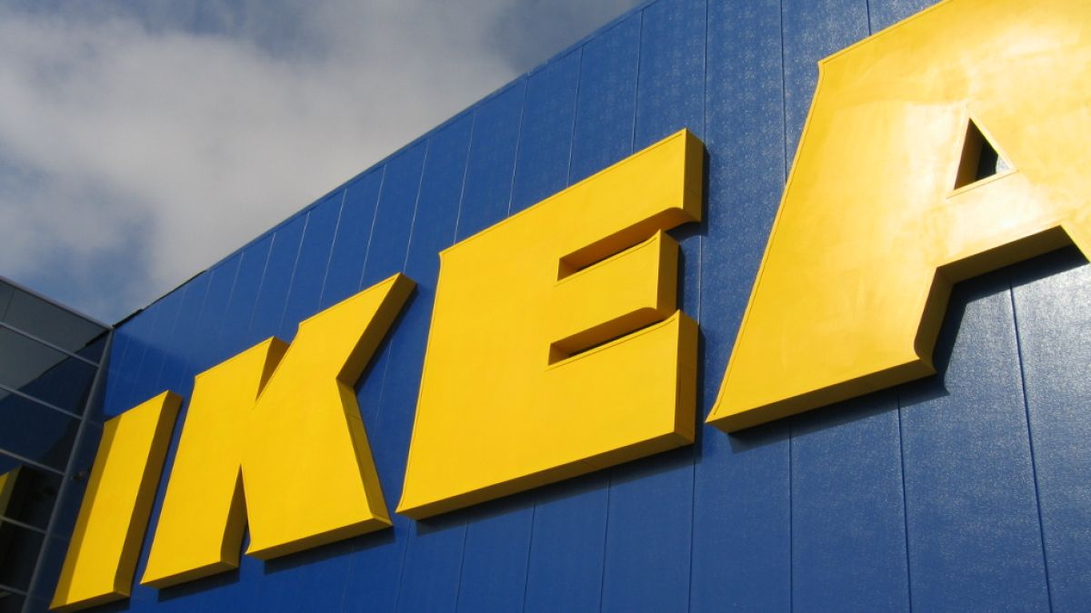 След кюфтета и кренвиршите на ИКЕА с конско
