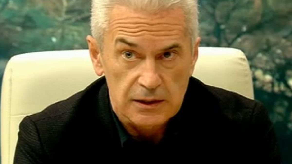 Волен отсвири депутати в ефир: Няма да седна до тях!