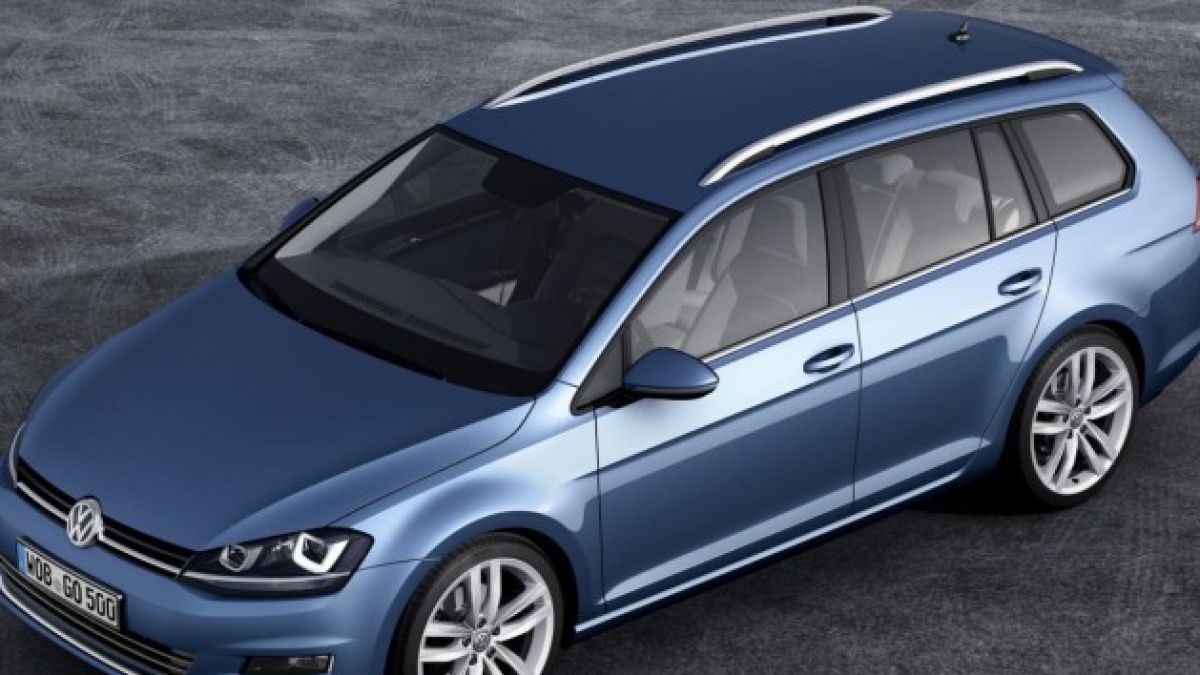 Първи снимки на Volkswagen Golf VII Variant