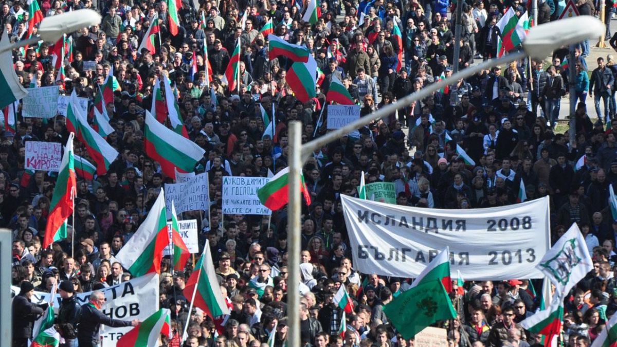 Протестите влязоха със скандални подробности в Уикипедия 