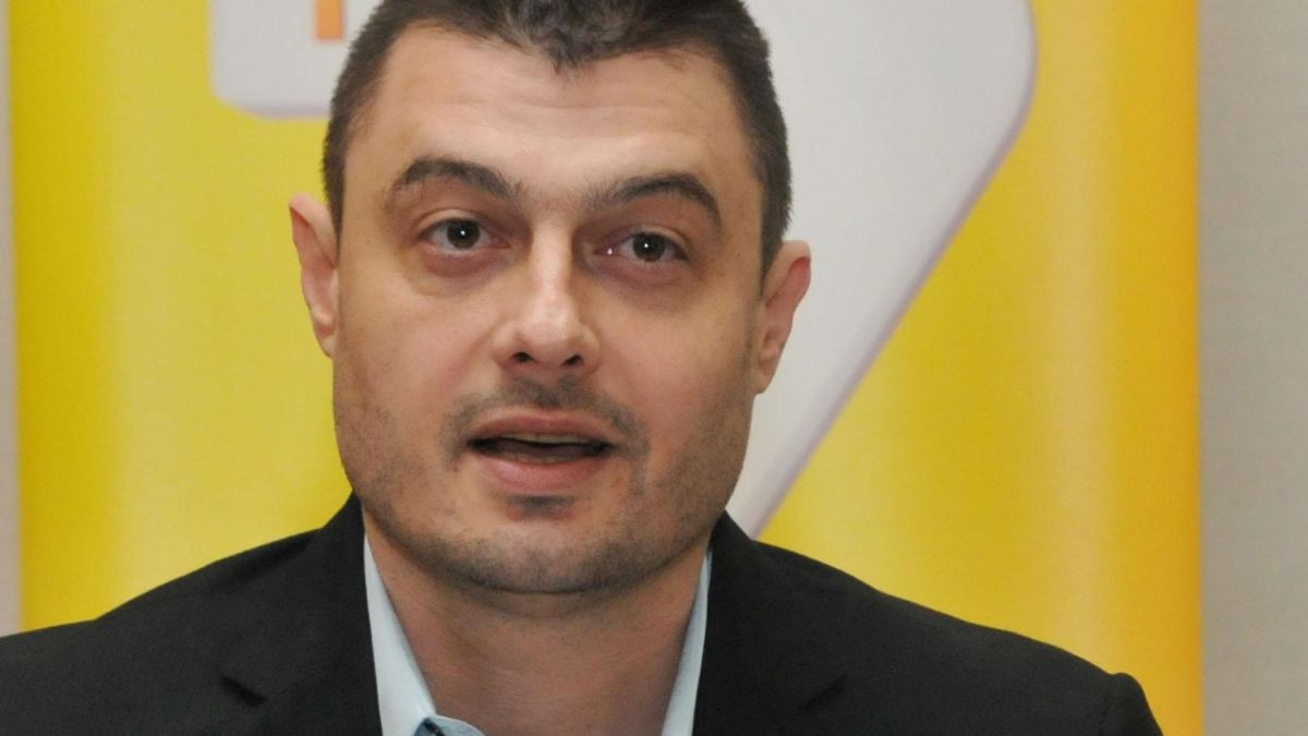 Бареков: Получавам около 8000 лева на месец 