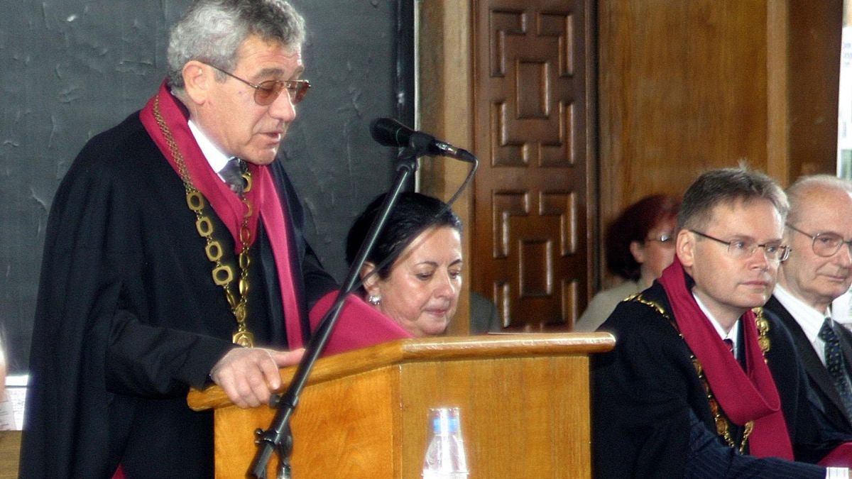 Димитър Токушев е новият председател на Конституционния съд