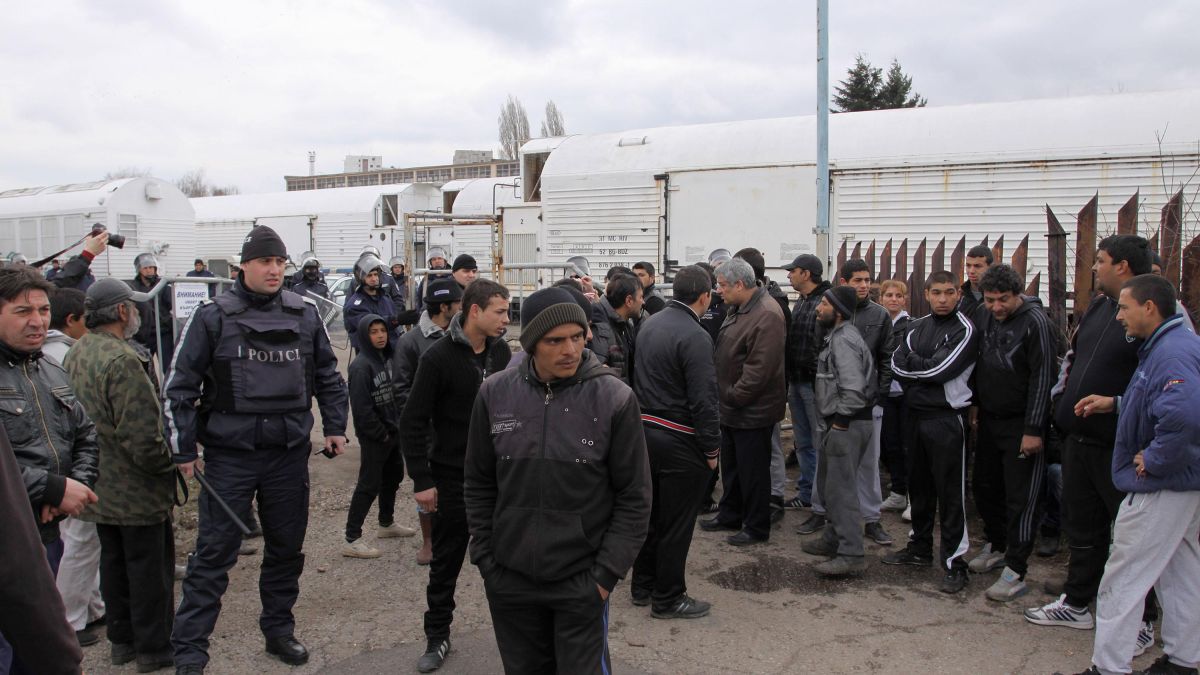 Майката на Велин: Както съдиха Цар Киро, така да постъпят и с убийците на сина ми