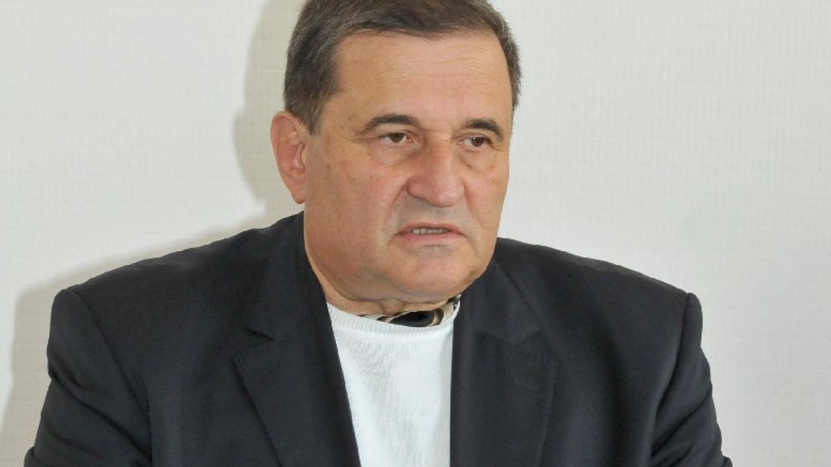 Проф. Атанас Тасев: Токът с 3 тарифи според доходите