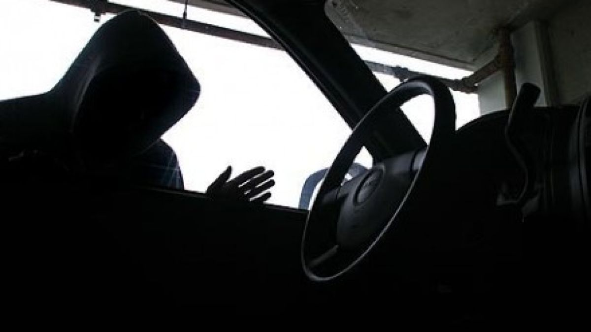 Наша банда продава крадени лимузини на наркотрафиканти, после ги обира