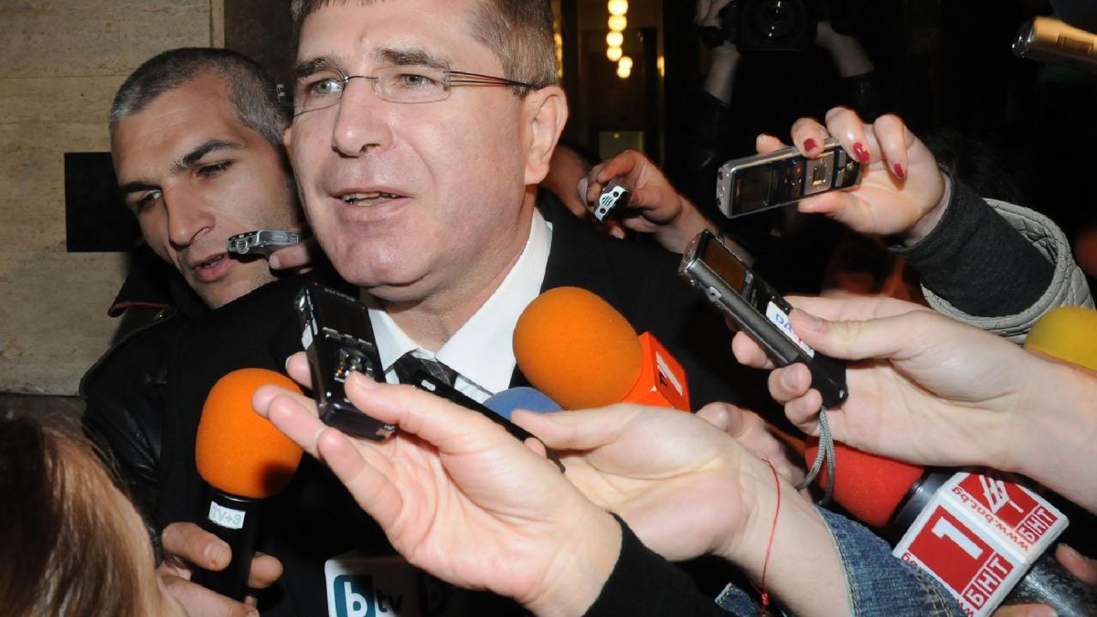Директива на Ковачки: Всеки миньор да осигури по 11 гласа за ЛИДЕР