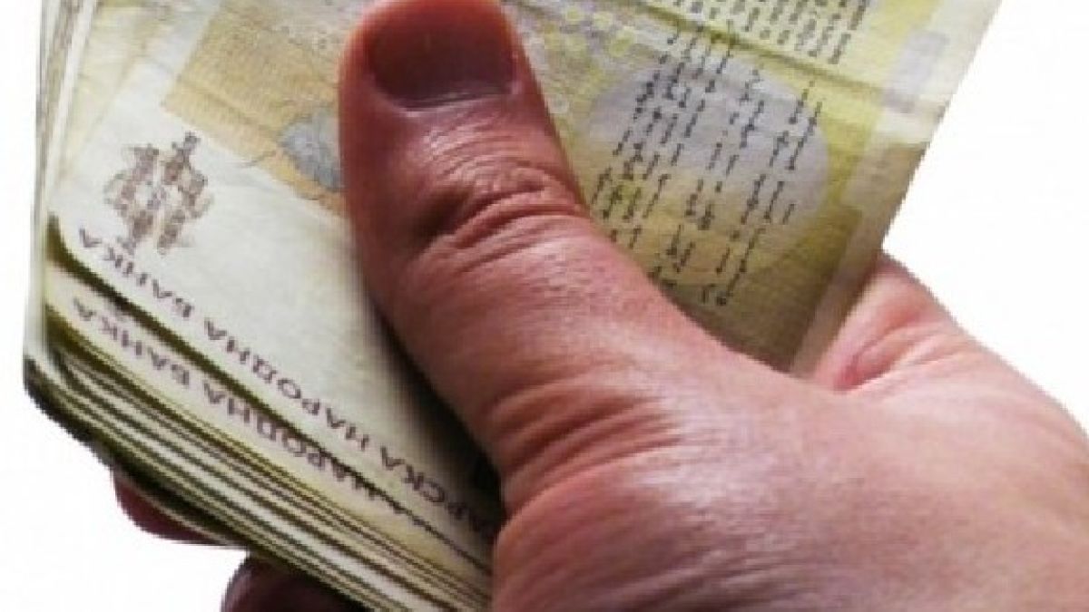 Арестуваха с подкуп чиновник от транспортното министерство 