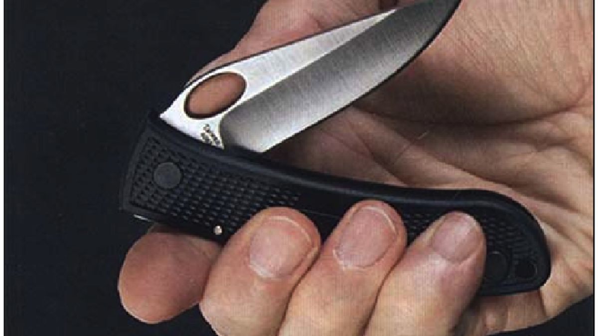 Въоръжена банда граби деца посред бял ден в Пловдив