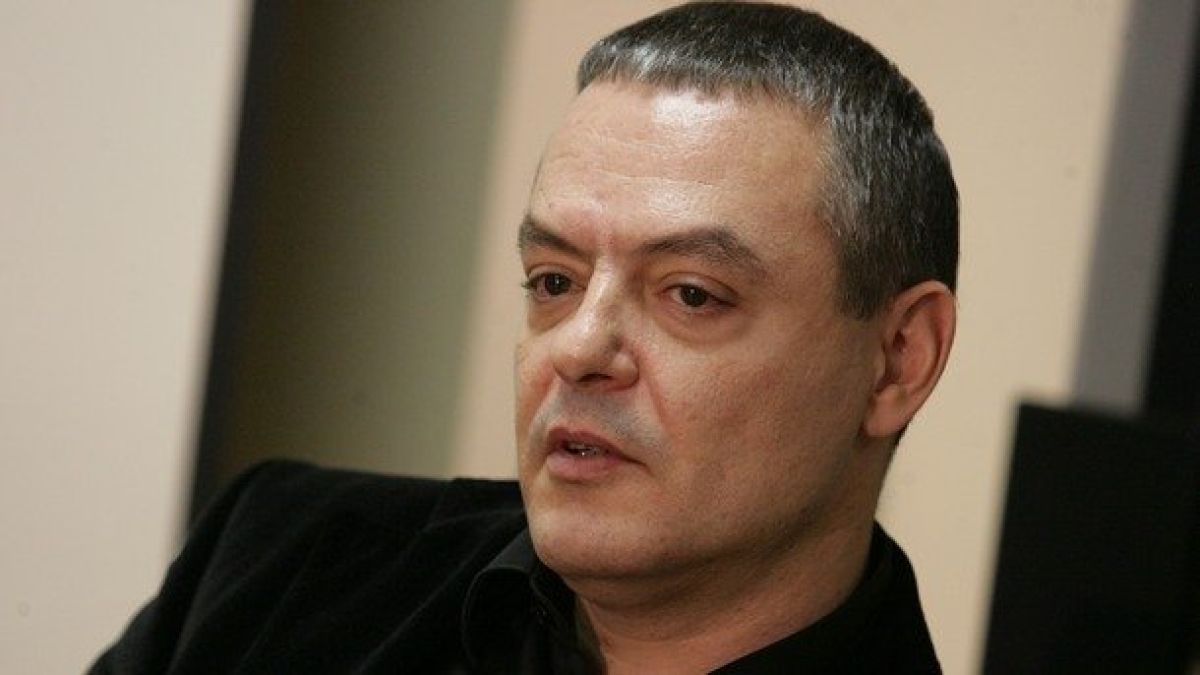 Експерт: В сметките ни за ток има потресаващи пера 